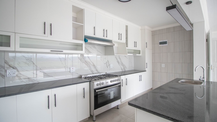 3 Bedroom Property for Sale in Fraaiuitsig Western Cape